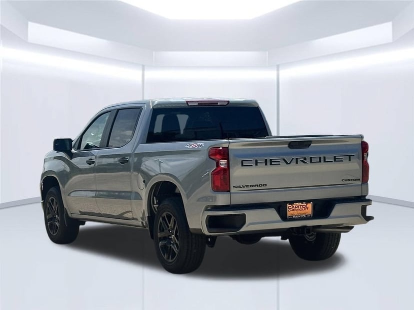 2026 Chevrolet Silverado 1500 - Image 1