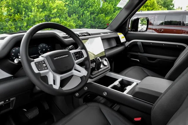 2026 Land Rover Defender - Image 3