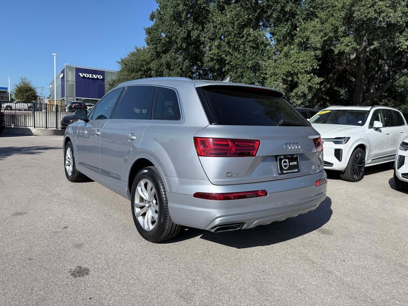 2019 Audi Q7 - Image 3