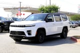 2026 Jeep Grand Wagoneer - Preview 7