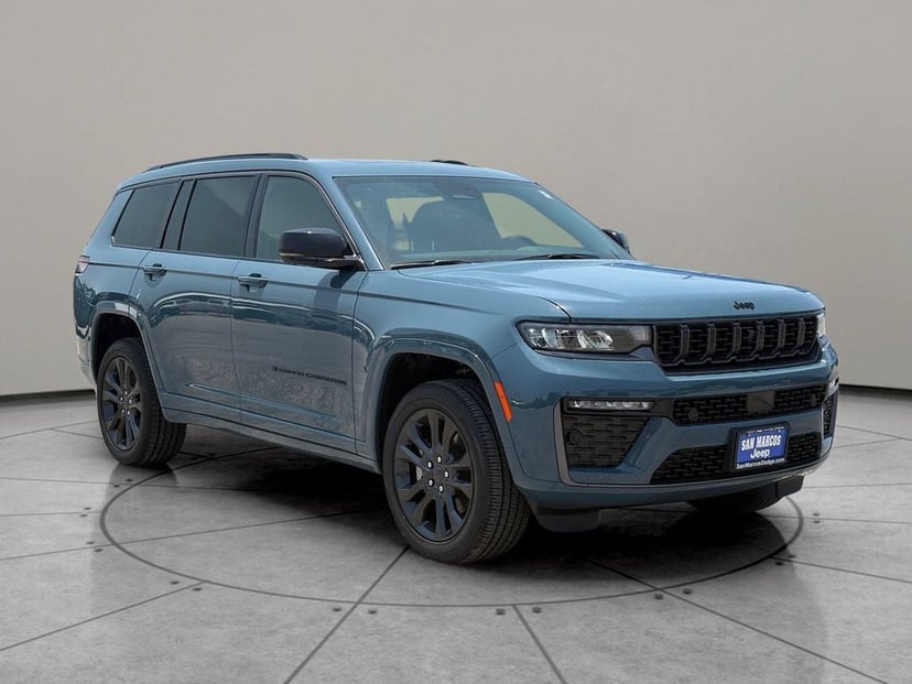 2026 Jeep Grand Cherokee L - Image 2