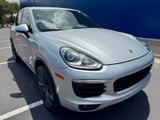 2016 Porsche Cayenne - Preview 13