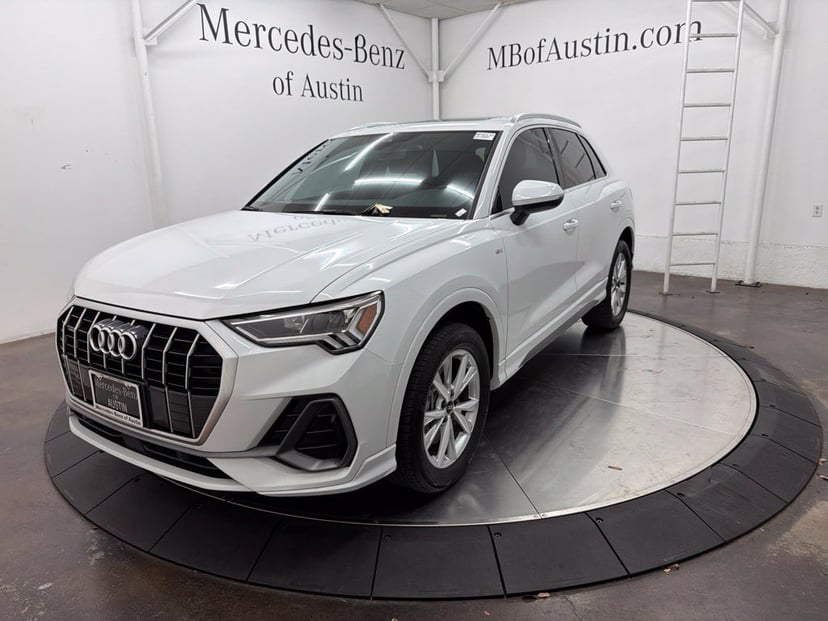 2024 Audi Q3 - Image 1