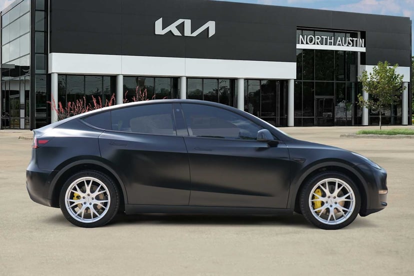 2021 Tesla Model Y - Image 2