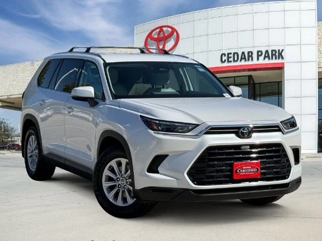 2024 Toyota Grand Highlander - Image 1