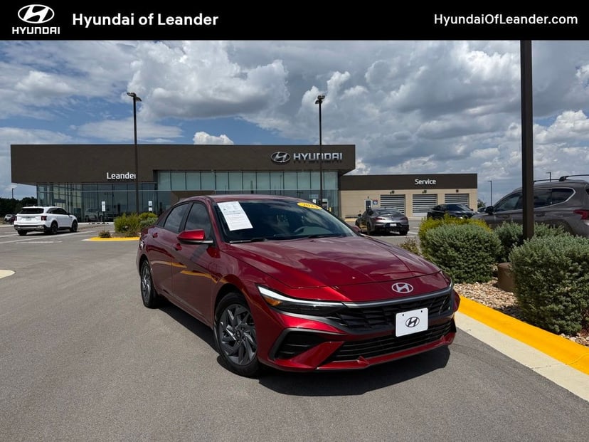 2024 Hyundai Elantra - Image 1