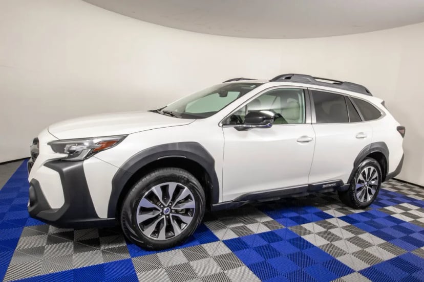 2024 Subaru Outback - Image 1