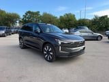 2025 Volvo EX90 - Preview 6