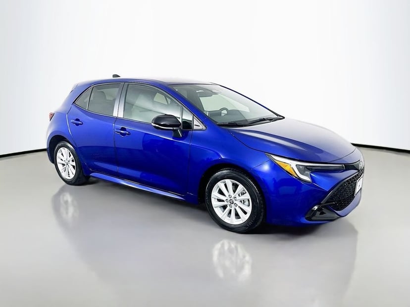 2026 Toyota Corolla - Image 2