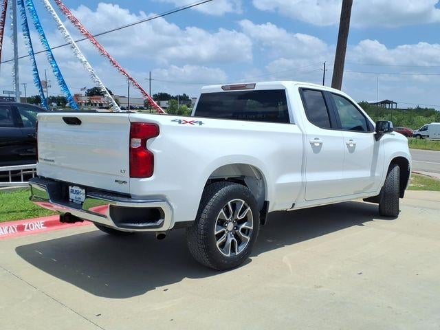 2023 Chevrolet Silverado 1500 - Image 3