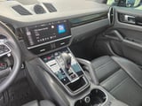 2020 Porsche Cayenne - Preview 13