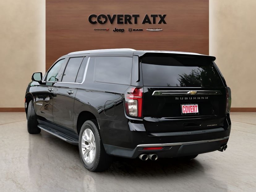 2021 Chevrolet Suburban - Image 3