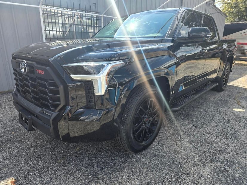 2023 Toyota Tundra - Image 1