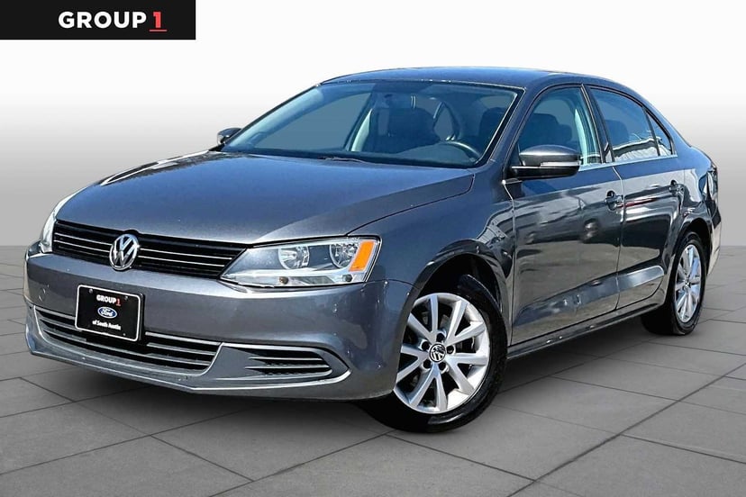 2013 Volkswagen Jetta - Image 1