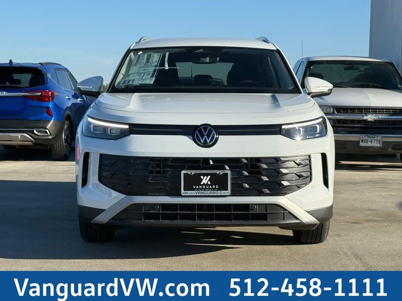 2026 Volkswagen Tiguan - Image 2