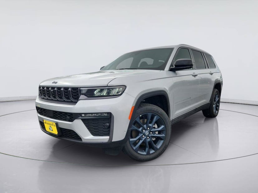 2026 Jeep Grand Cherokee L - Image 1