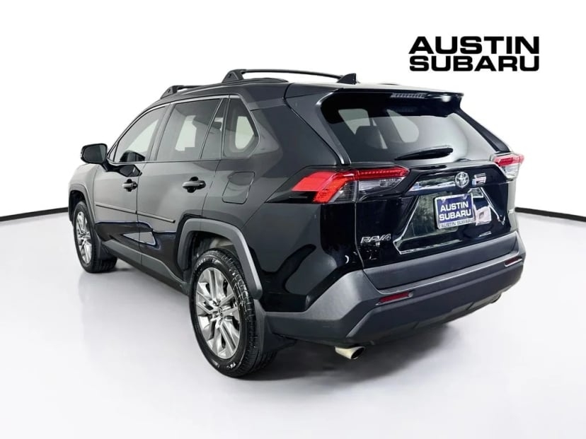 2022 Toyota RAV4 - Image 3