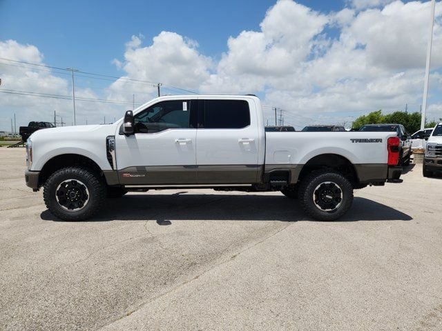 2026 Ford F-250 - Image 3