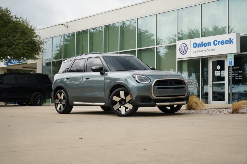 2025 MINI Countryman - Image 1
