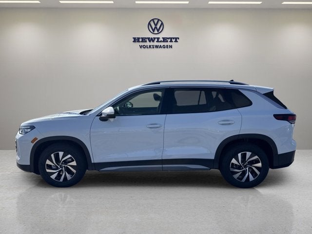 2026 Volkswagen Tiguan - Image 1