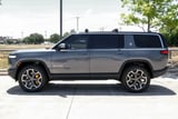 2023 Rivian R1S - Preview 15