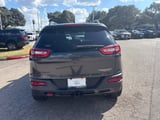 2017 Jeep Cherokee - Preview 4