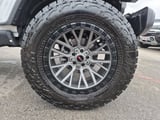 2025 Jeep Wrangler - Preview 13
