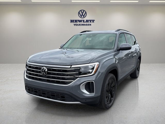 2026 Volkswagen Atlas - Image 1