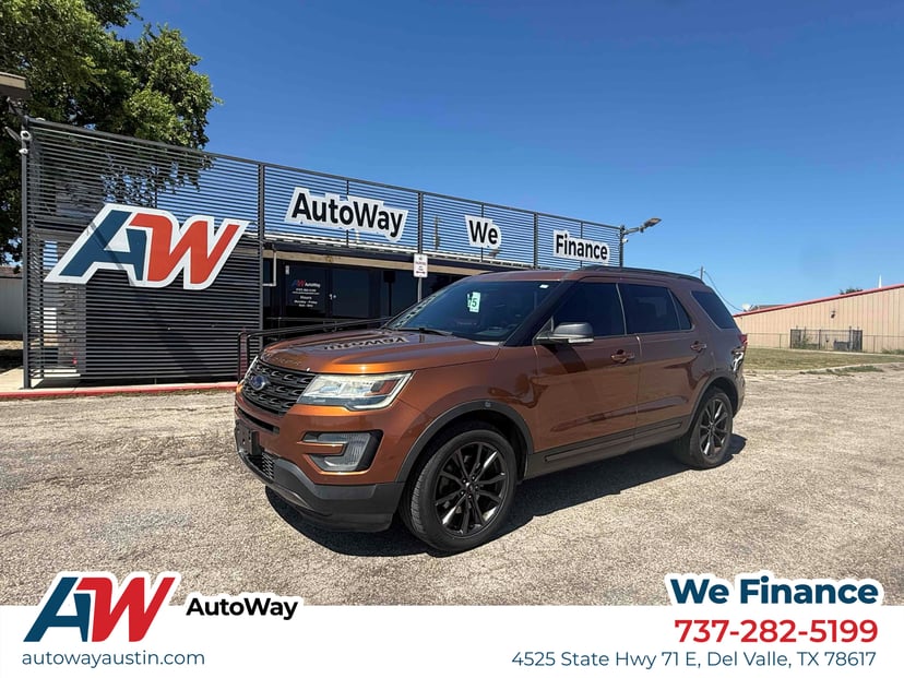 2017 Ford Explorer - Image 1