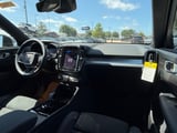 2026 Volvo XC40 - Preview 9