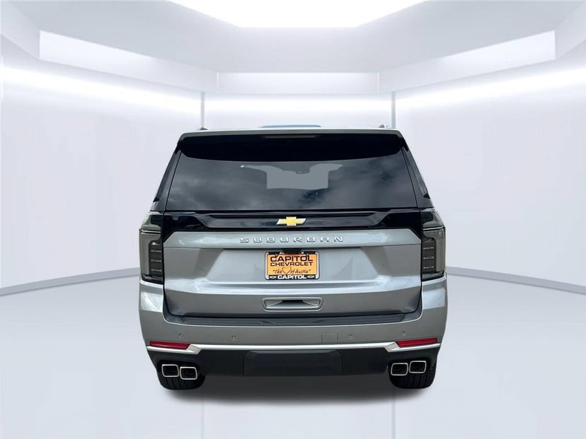2026 Chevrolet Suburban - Image 2