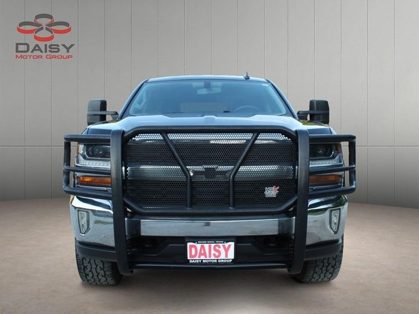 2018 Chevrolet Silverado - Image 3