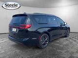 2026 Chrysler Pacifica - Preview 5