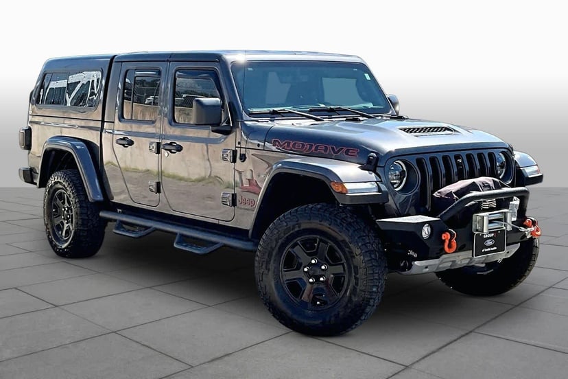 2023 Jeep Gladiator - Image 1