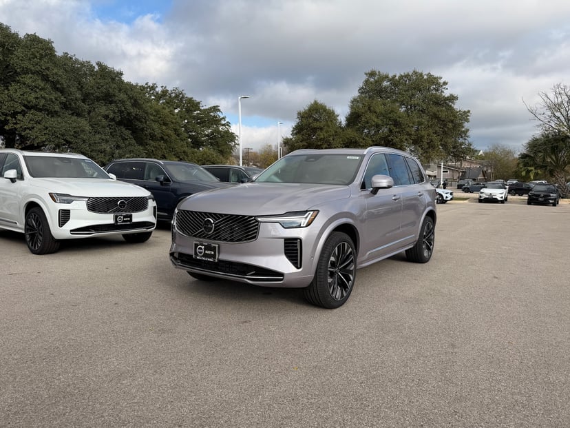 2026 Volvo XC90 - Image 1