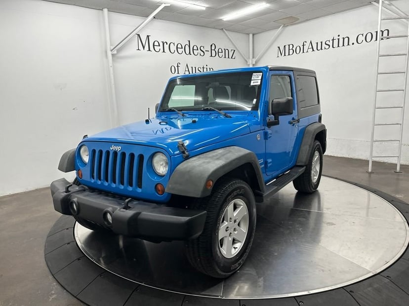 2011 Jeep Wrangler - Image 3
