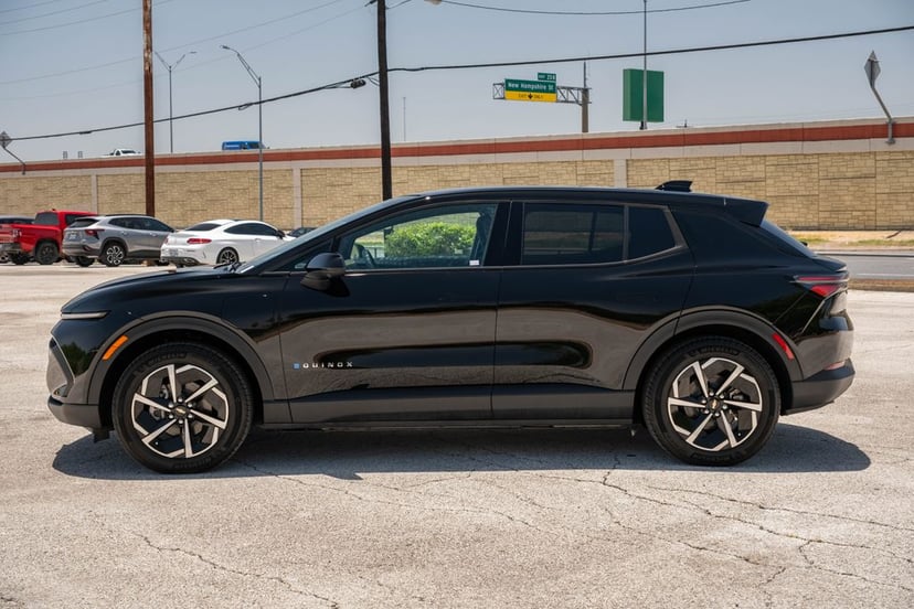 2025 Chevrolet Equinox EV - Image 3