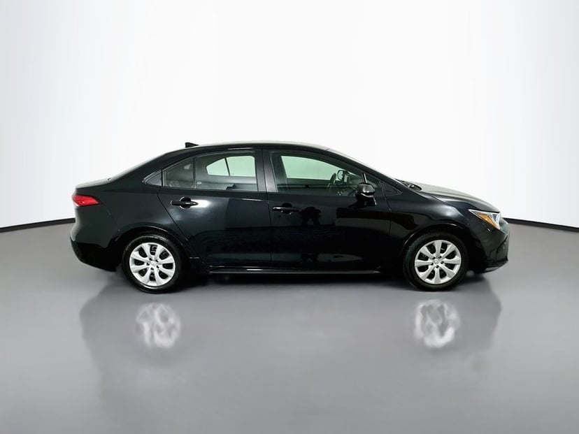 2024 Toyota Corolla - Image 2