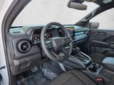 2025 Chevrolet Colorado - Preview 10