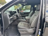 2026 Chevrolet Suburban - Preview 9