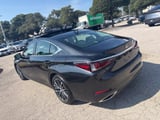 2025 Lexus ES - Preview 3
