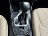 2016 Jeep Cherokee - Preview 10