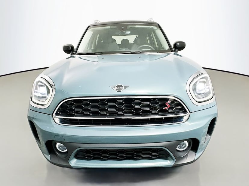 2024 MINI Cooper S Countryman Signature 4D Sport Utility Green - Image 1
