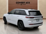 2027 Jeep Grand Cherokee - Preview 3