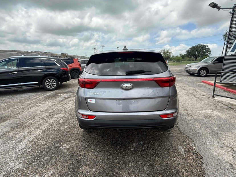 2018 Kia Sportage - Image 2