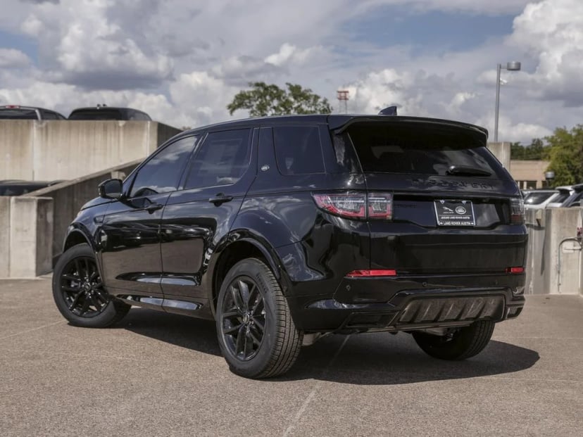2025 Land Rover Discovery Sport - Image 2