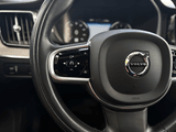 2018 Volvo XC60 - Preview 12