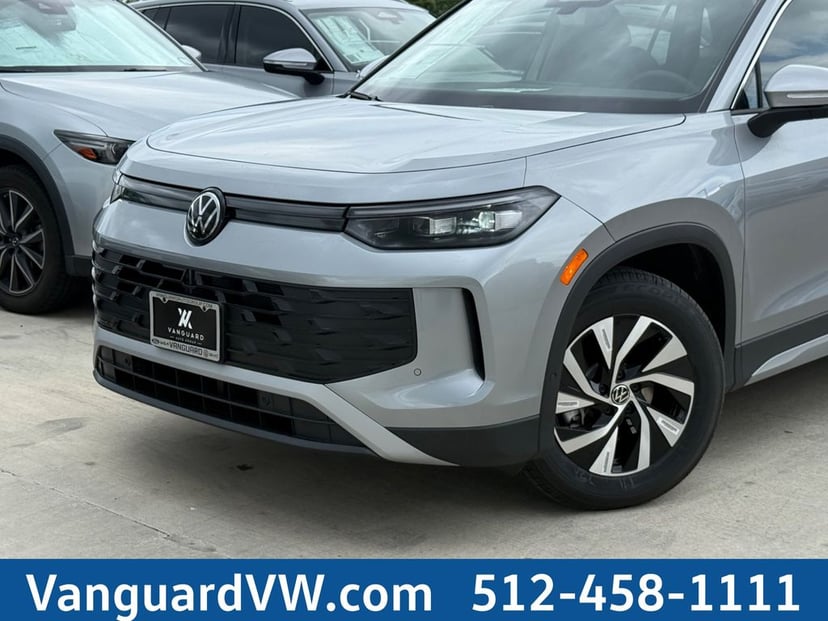 2026 Volkswagen Tiguan - Image 2