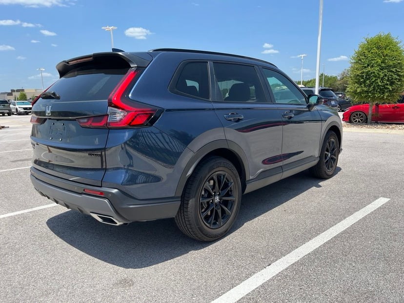 2026 Honda CR-V - Image 2