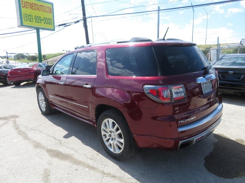 2016 GMC Acadia - Image 3
